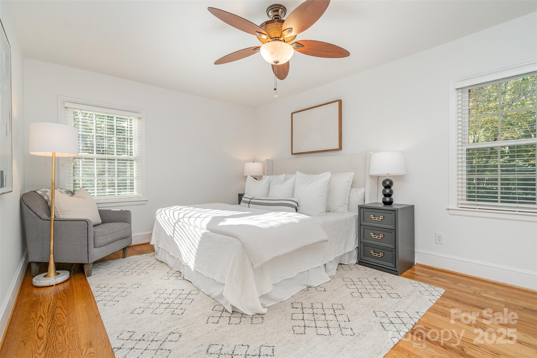 5411 Doncaster Drive Charlotte, NC 28211 - Photo 17 of 40 a bedroom with a large bed and a window