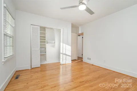 $950,000 | 5411 Doncaster Drive, Charlotte, NC 28211