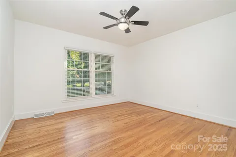 $950,000 | 5411 Doncaster Drive, Charlotte, NC 28211