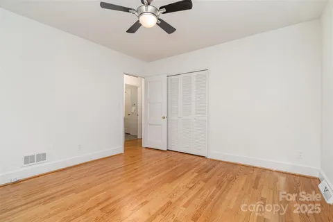 $950,000 | 5411 Doncaster Drive, Charlotte, NC 28211