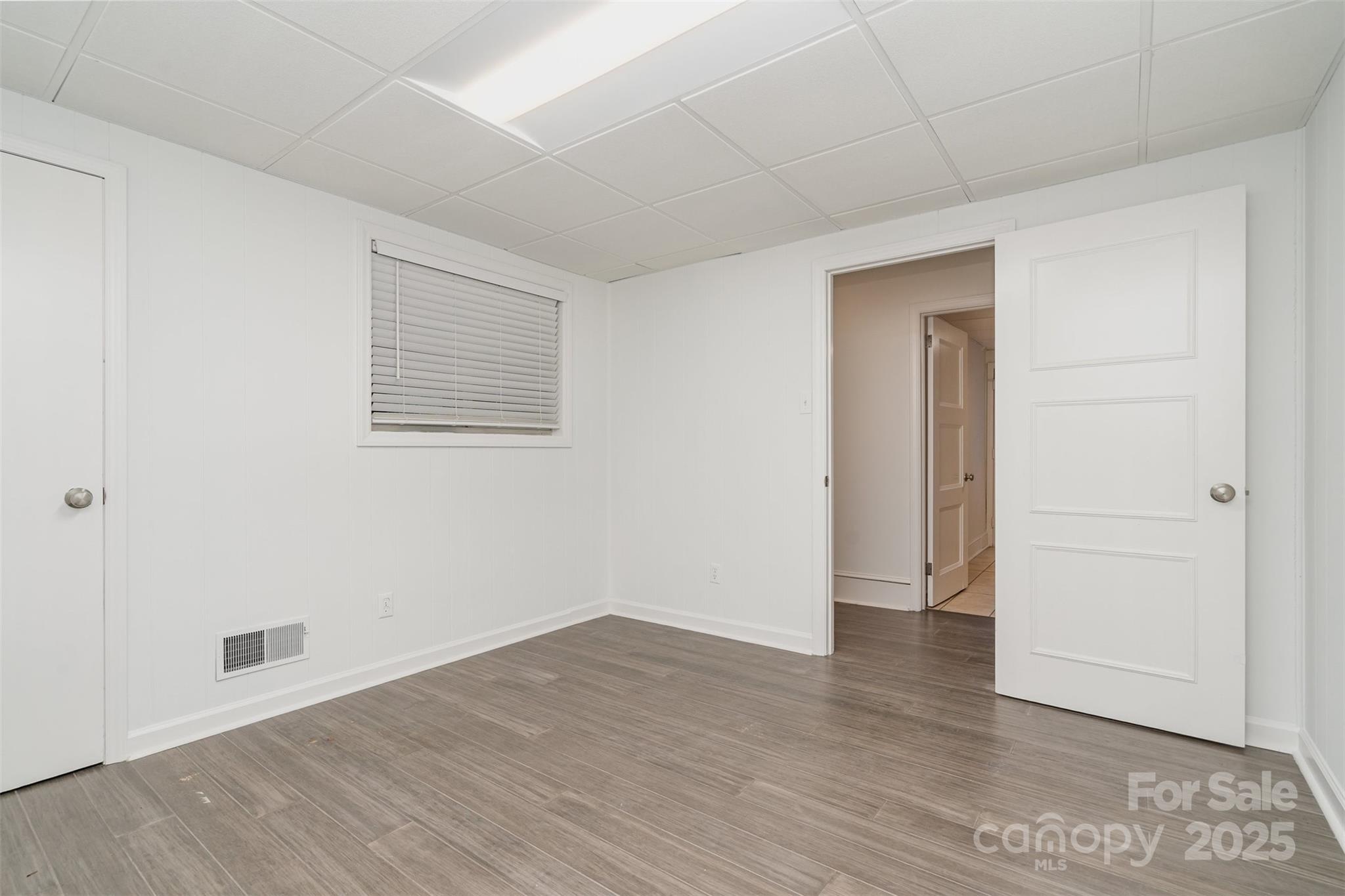 5411 Doncaster Drive Charlotte, NC 28211 - Photo 30 of 40 wooden floor in an empty room