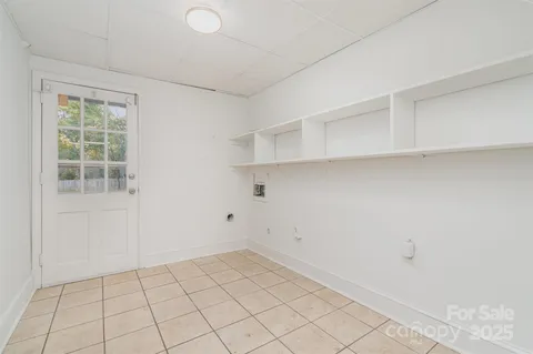 $950,000 | 5411 Doncaster Drive, Charlotte, NC 28211