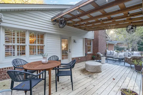 $950,000 | 5411 Doncaster Drive, Charlotte, NC 28211