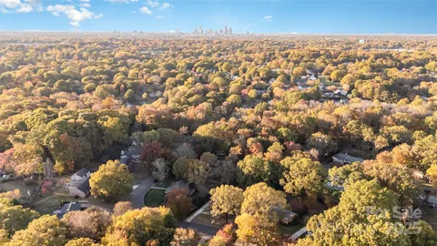 $950,000 | 5411 Doncaster Drive, Charlotte, NC 28211