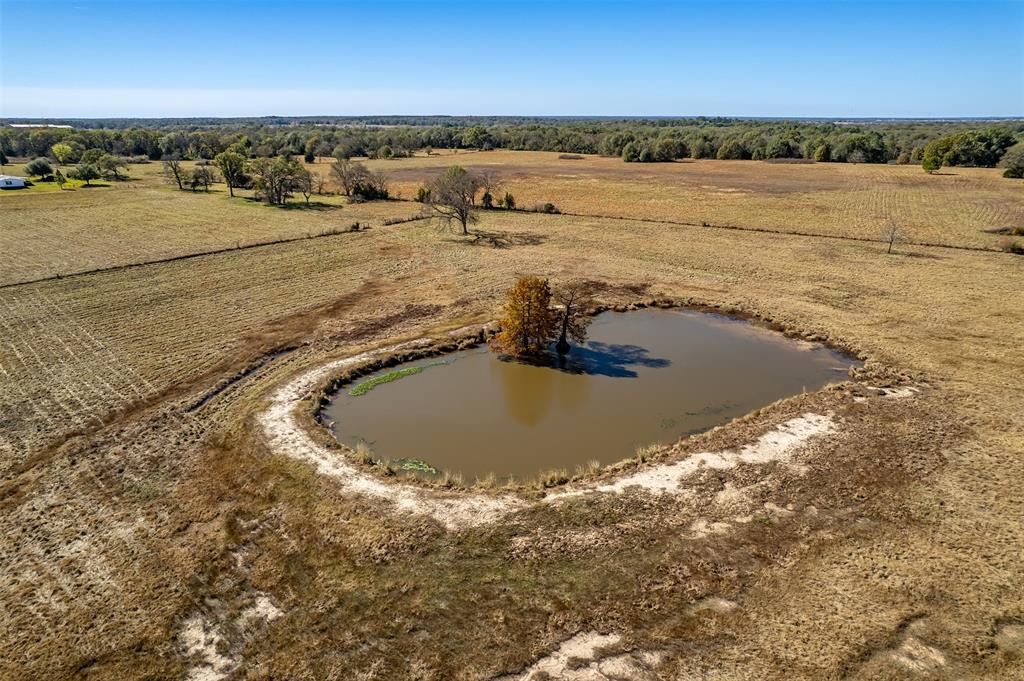 0 Fm 1504 Wills Point Wills Point, TX 75169 - Photo 5 of 17 a view of an ocean and beach