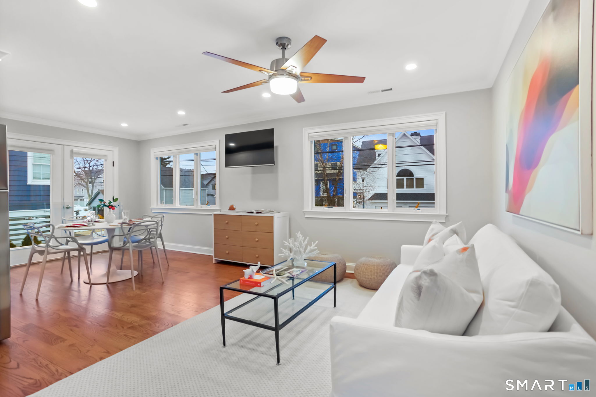 1149 Fairfield Beach Road Fairfield, CT 06824 - Photo 36 of 44 Studio living w/living and eating space. Living room sofa can double as bed for overnight guests