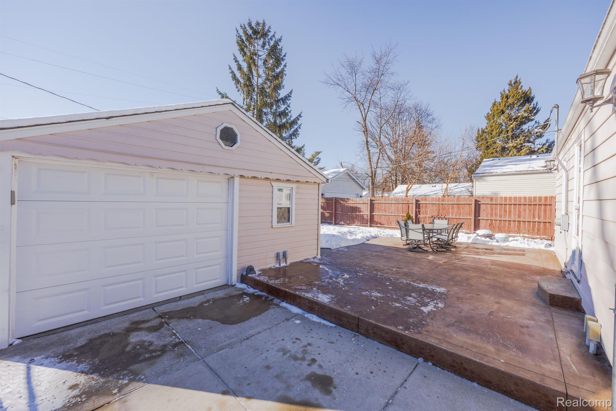 480 Roth Boulevard Clawson, MI 48017 - Photo 24 of 34 Garage / Stamped Concret Patio