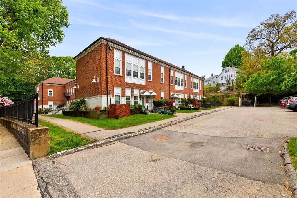 35 Eldridge Road, Unit 210 Boston, MA 02130 - Photo 28 of 30 Gallery Image 28