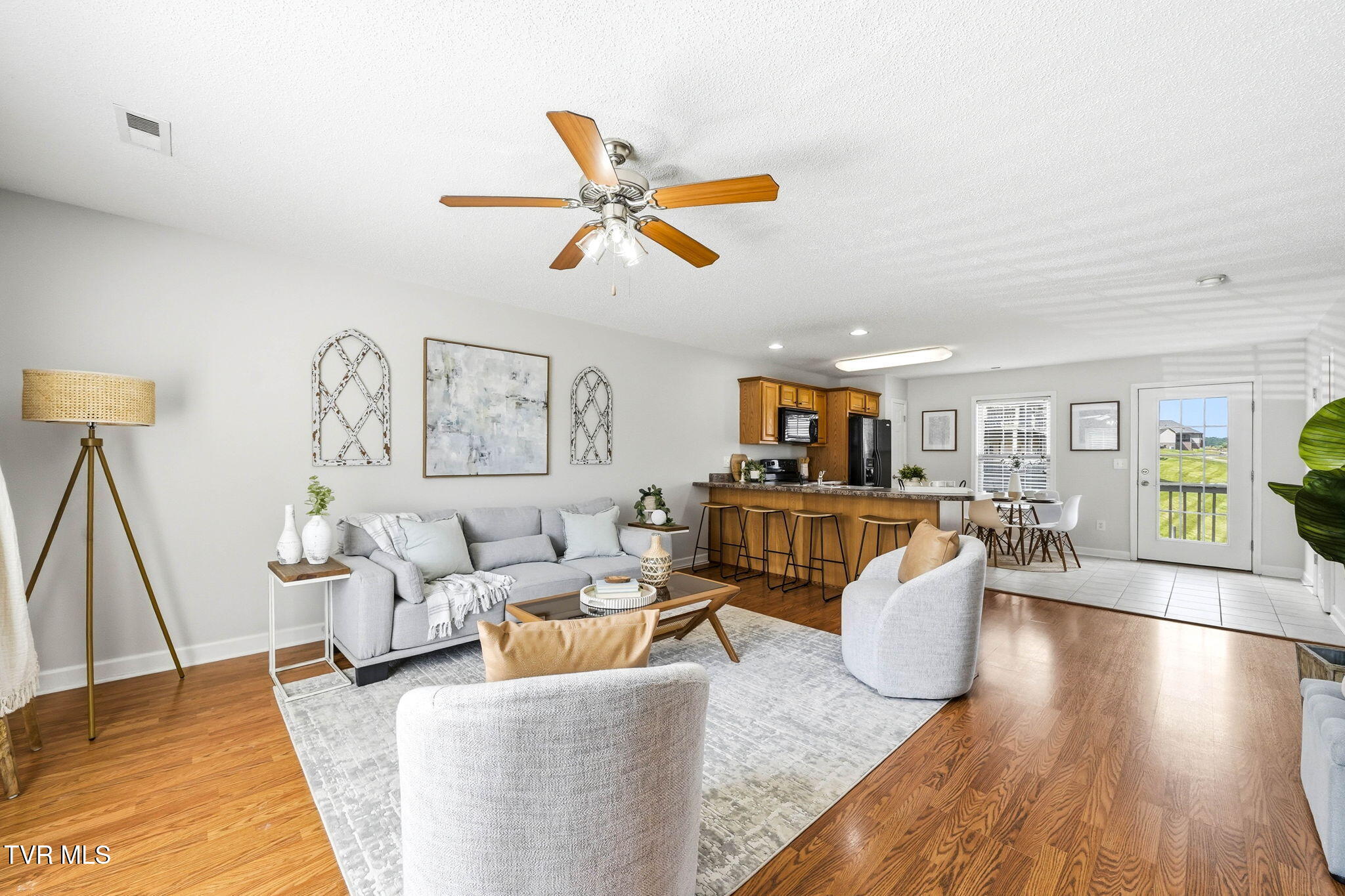 563 Boring Chapel Road, Unit 2 Johnson City, TN 37615 - Photo 6 of 37 Main Level Open Concept