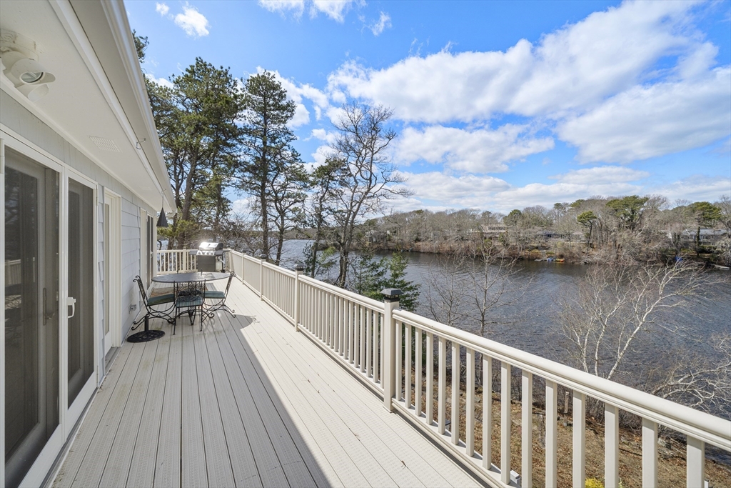 15 Sunset Pines Road Yarmouth, MA 02664 - Photo 28 of 40