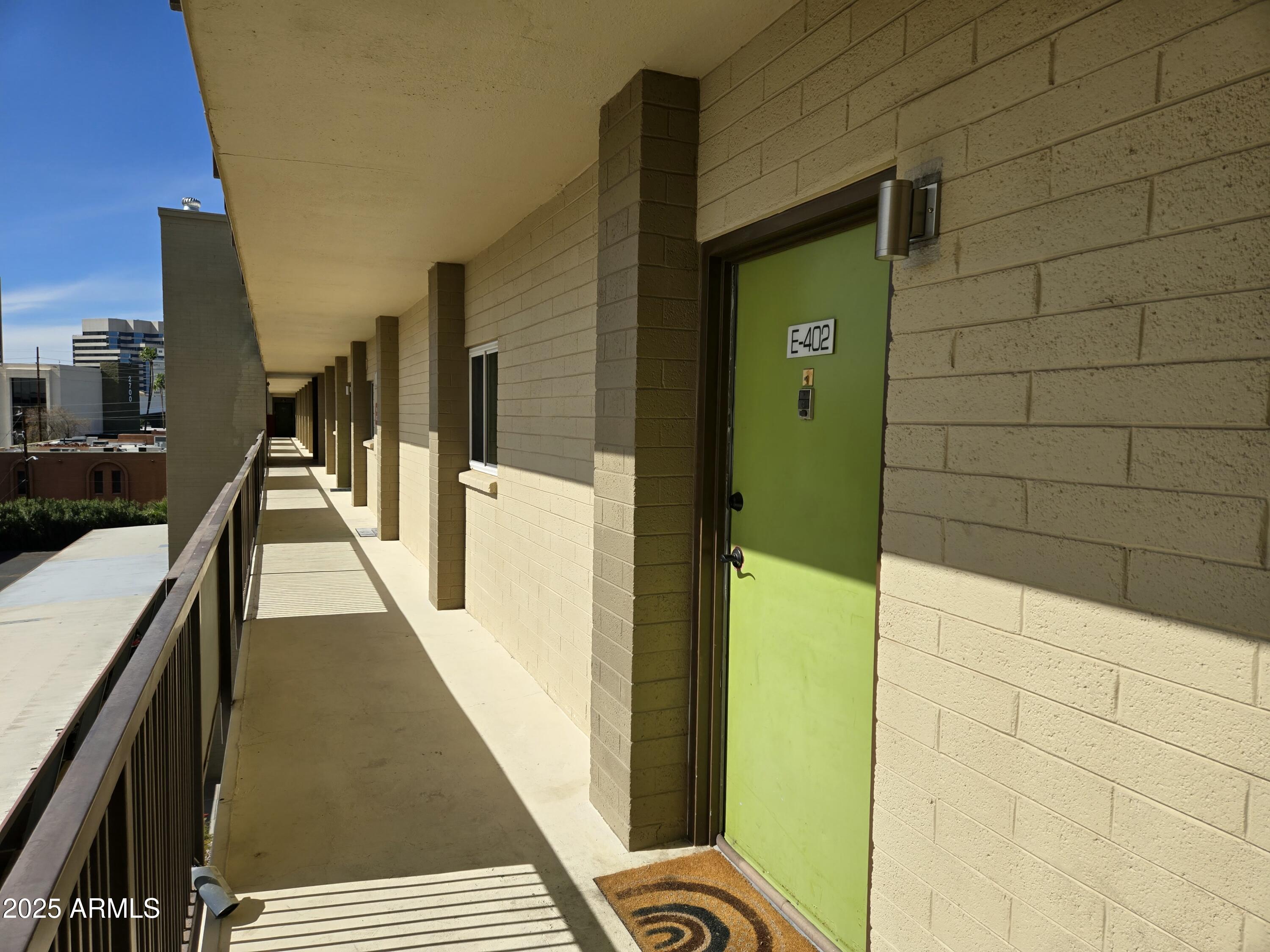 349 East Thomas Road, Unit E402 Phoenix, AZ 85012 - Photo 1 of 26 20250210_131956