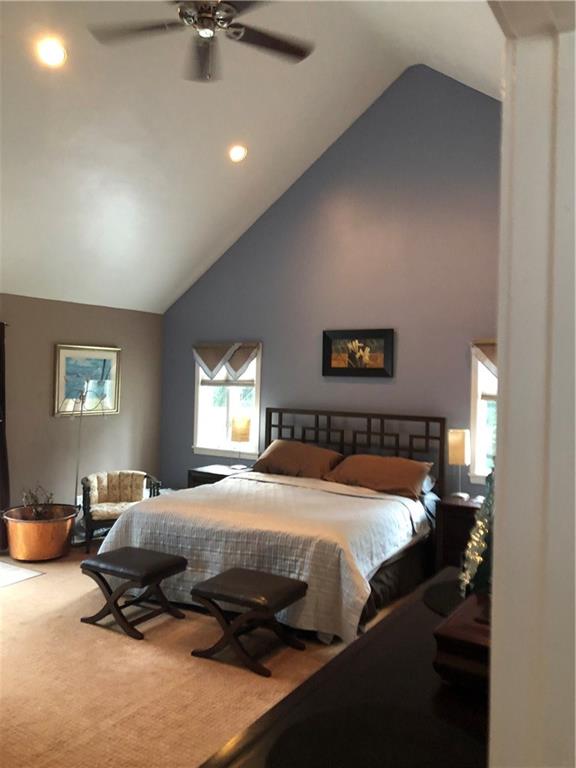 813 Meadowbrook Road Trafford, PA 15085 - Photo 5 of 25 Gallery Image 5