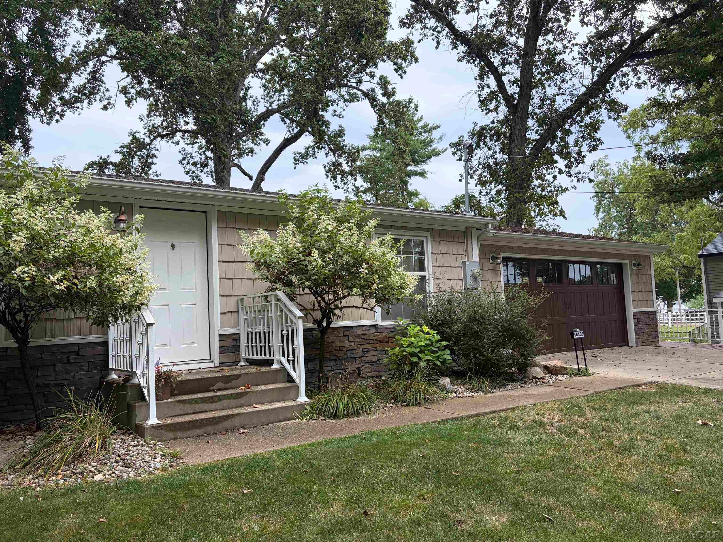 15430 Horton Beach Road Manitou Beach, MI 49253 - Photo 1 of 29 Gallery Image 1