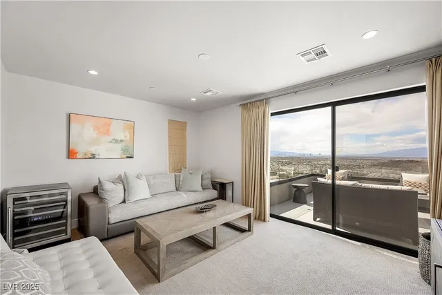 $8,900 | 1229 Starview Peak Court, Henderson, NV 89012