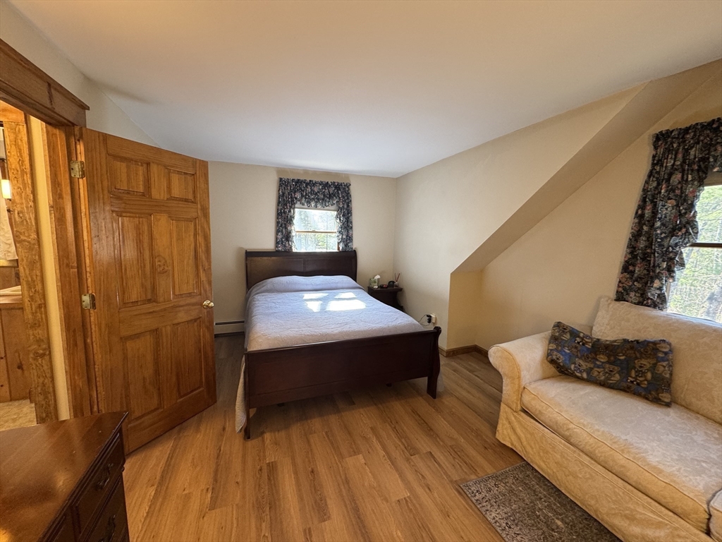47 Kingsbury Road Norfolk, MA 02056 - Photo 12 of 33