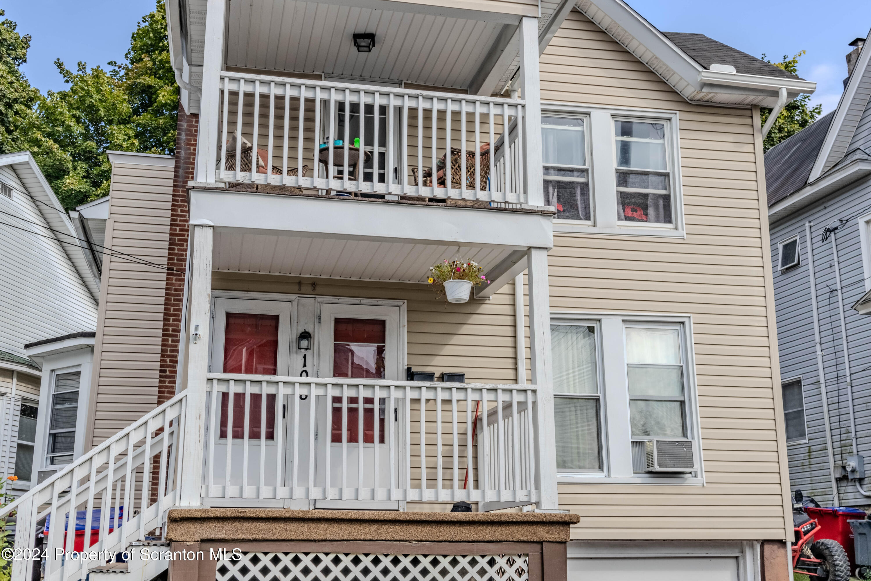 108 Spring Street Carbondale, PA 18407 - Photo 1 of 36 Gallery Image 1
