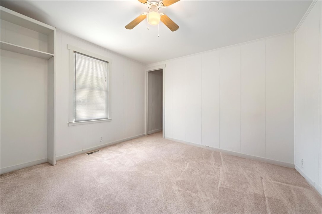 2707 Crowe Creek Road Sunset, SC 29685 - Photo 20 of 38