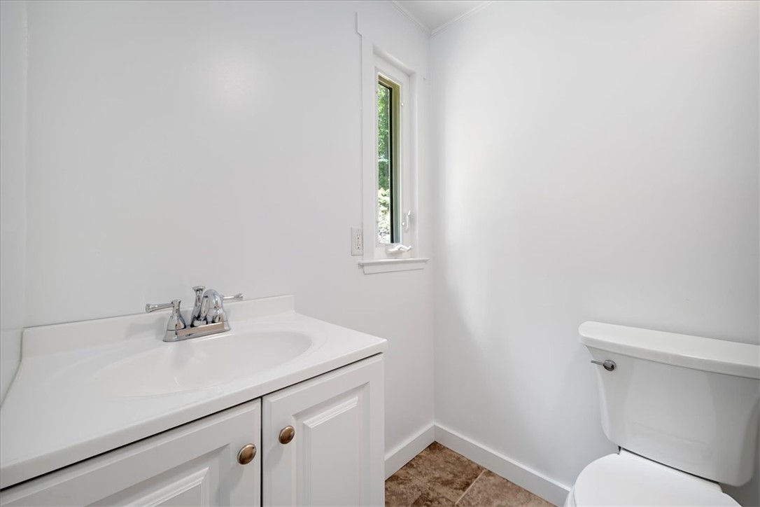 2707 Crowe Creek Road Sunset, SC 29685 - Photo 25 of 38