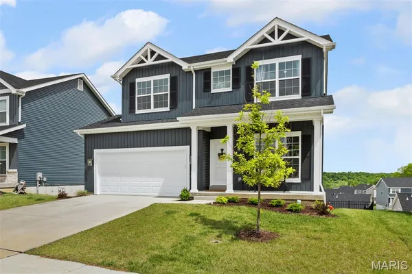 $415,000 | 1560 Winding Mdws Drive, Fenton, MO 63026