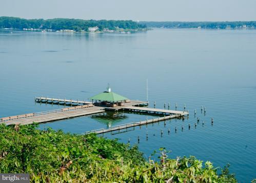 406 Alan A Dale Road Annapolis, MD 21405 - Photo 14 of 30 Community Swimming Pier