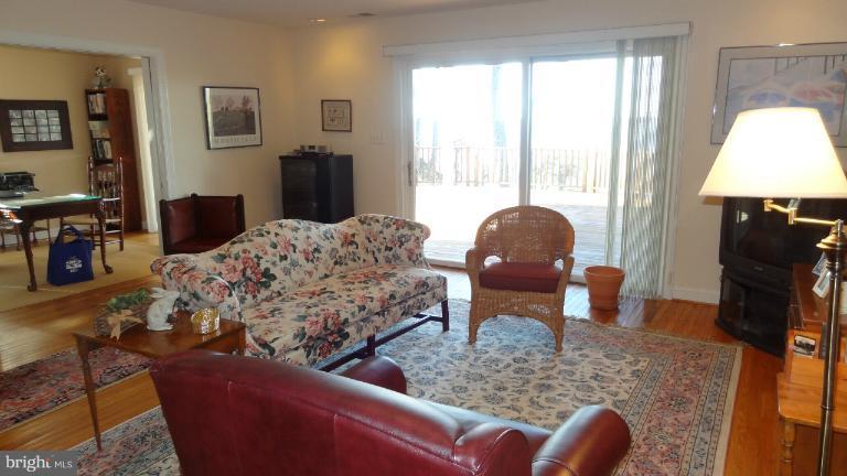 406 Alan A Dale Road Annapolis, MD 21405 - Photo 25 of 30 Family Room