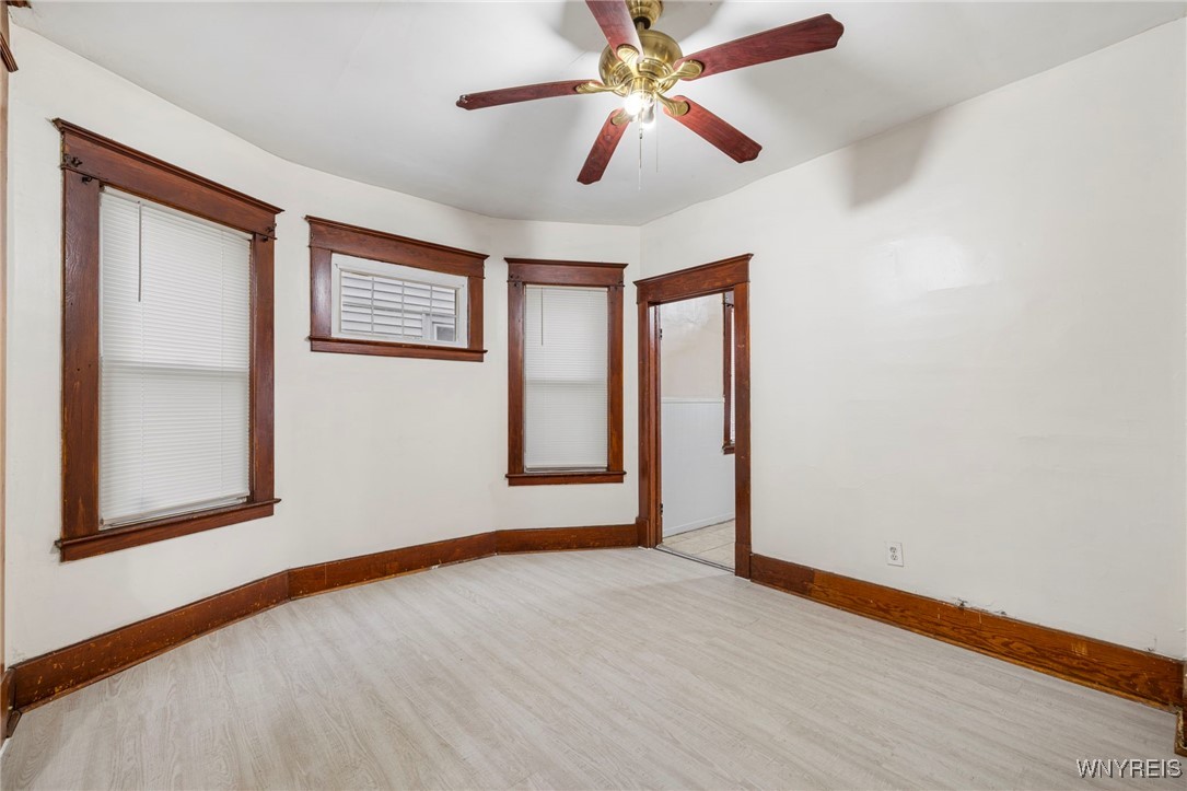 154 Zenner Street Buffalo, NY 14211 - Photo 15 of 40