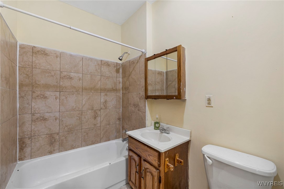 154 Zenner Street Buffalo, NY 14211 - Photo 22 of 40