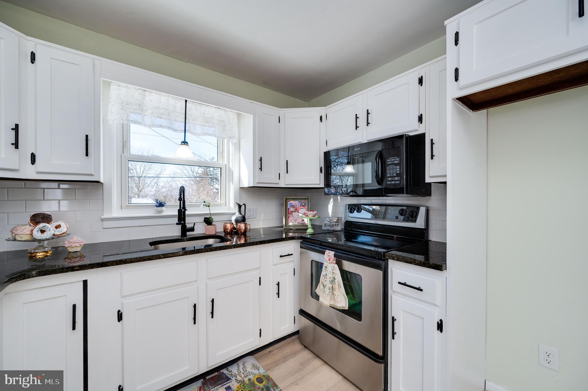 2100 Elizabeth Avenue Reading, PA 19605 - Photo 16 of 47