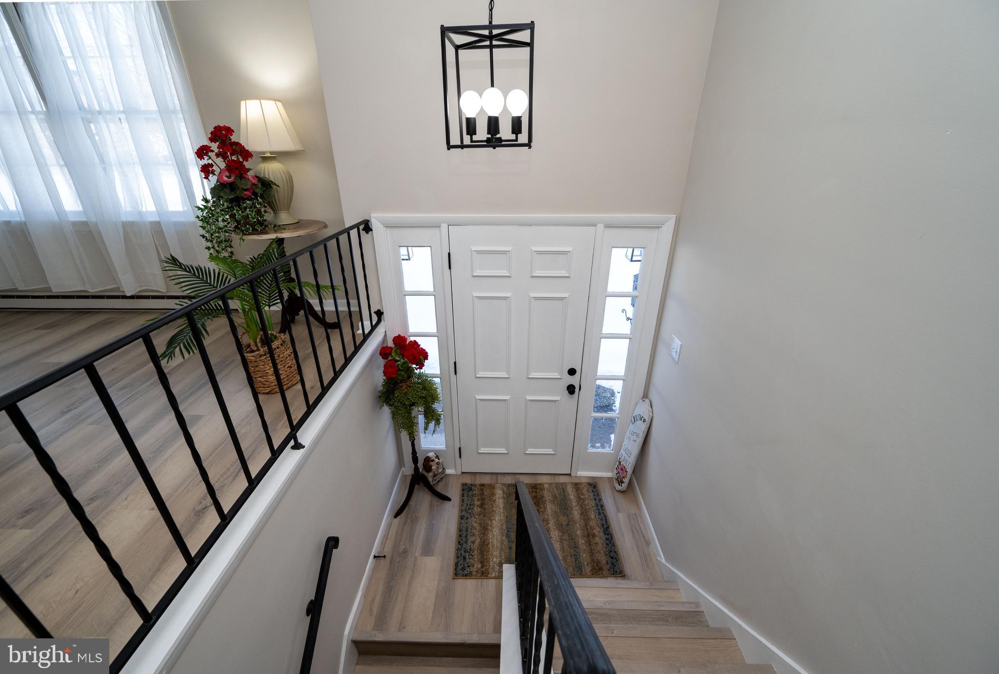 2100 Elizabeth Avenue Reading, PA 19605 - Photo 6 of 47