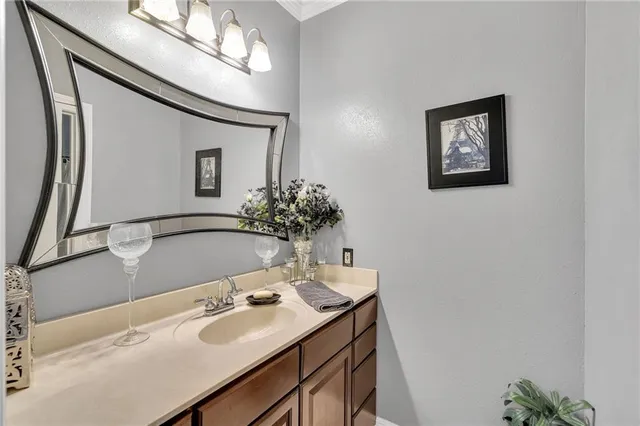 $325,000 | 5563 Perrin Street, Lafitte, LA 70067