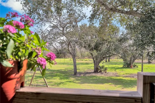 $325,000 | 5563 Perrin Street, Lafitte, LA 70067