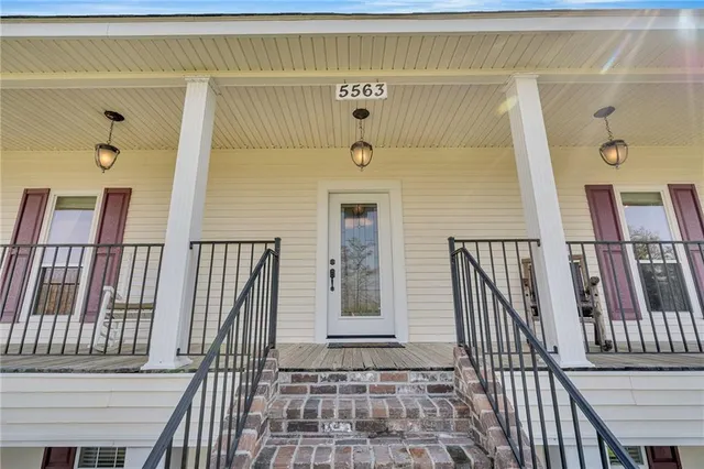 $325,000 | 5563 Perrin Street, Lafitte, LA 70067