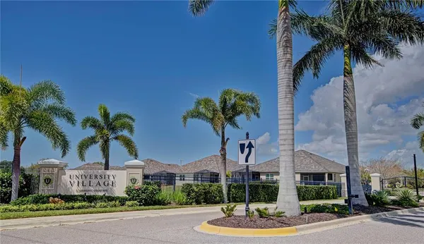 $398,000 | 2945 Trustee Avenue, Sarasota, FL 34243
