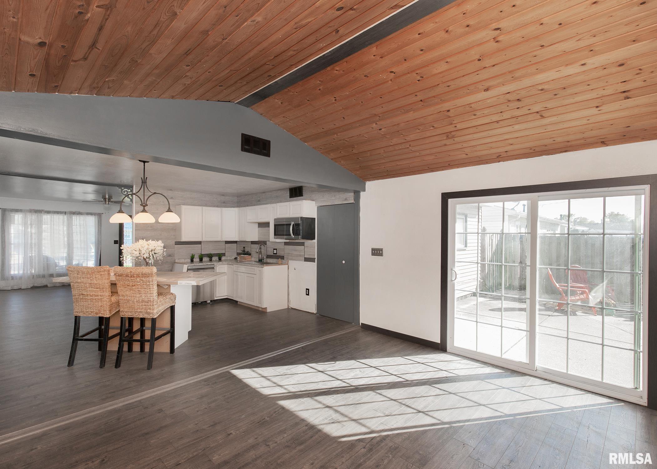 444 6th Street East Milan, IL 61264 - Photo 11 of 26