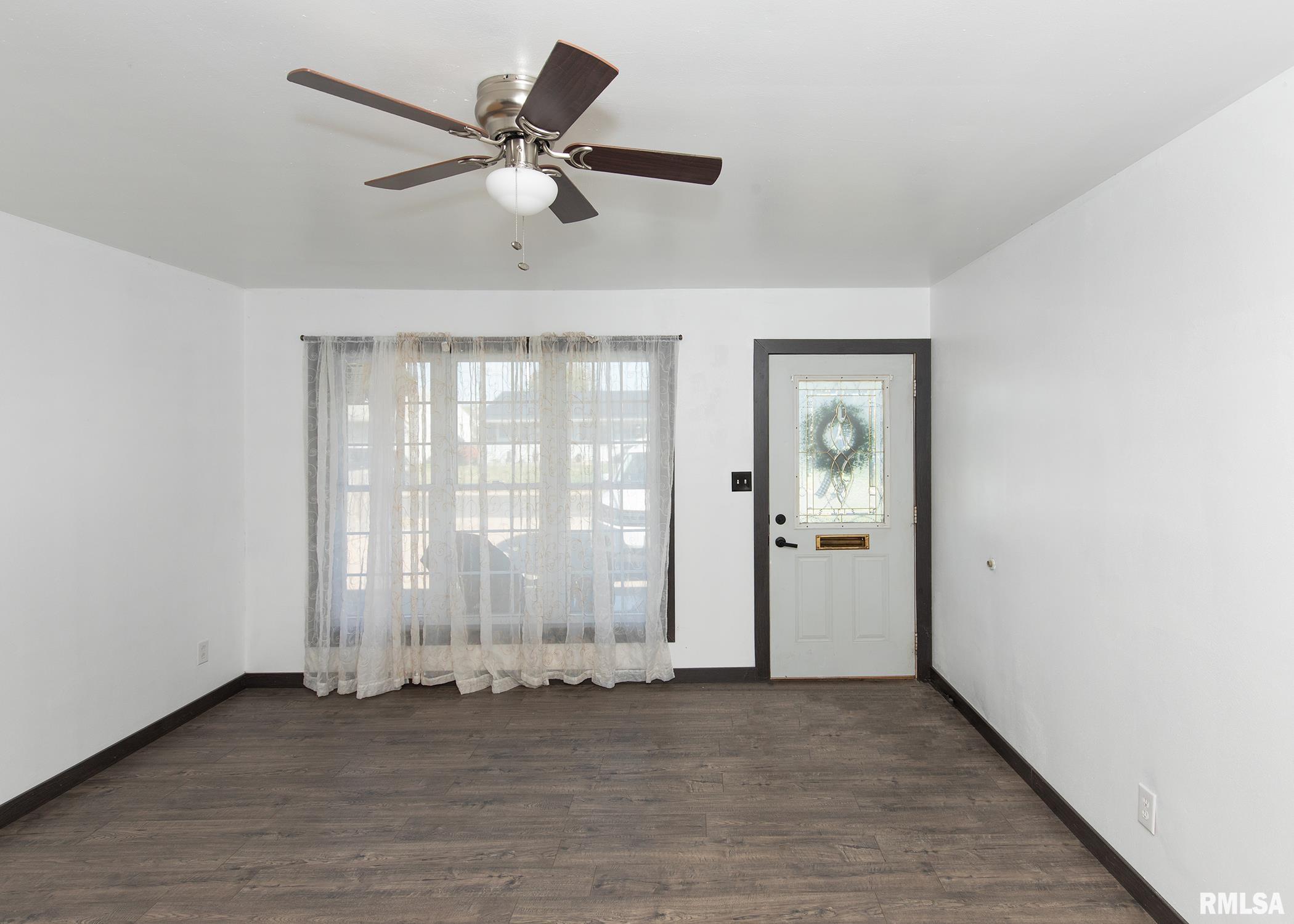 444 6th Street East Milan, IL 61264 - Photo 4 of 26