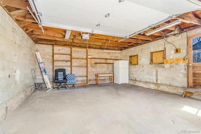 a view of a storage & utility room