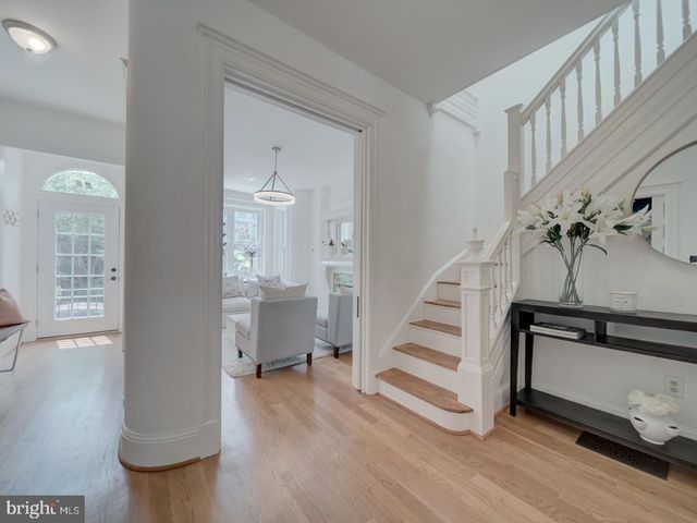 $1,065,000 | 27 Seaton Place Northwest, Washington, DC 20001