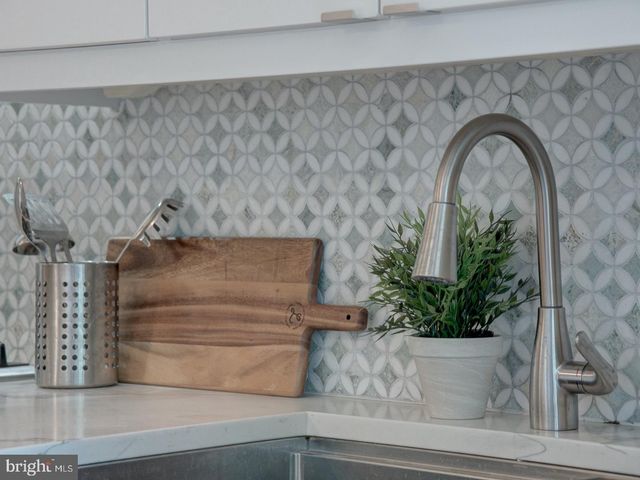 $1,065,000 | 27 Seaton Place Northwest, Washington, DC 20001