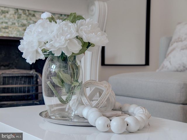 $1,065,000 | 27 Seaton Place Northwest, Washington, DC 20001