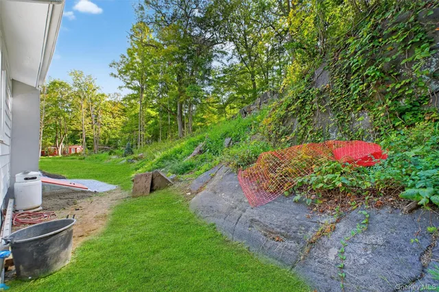 $3,000 | 2091 Maple Avenue, Cortlandt Manor, NY 10567