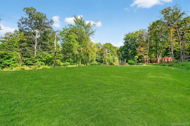 $3,000 | 2091 Maple Avenue, Cortlandt Manor, NY 10567