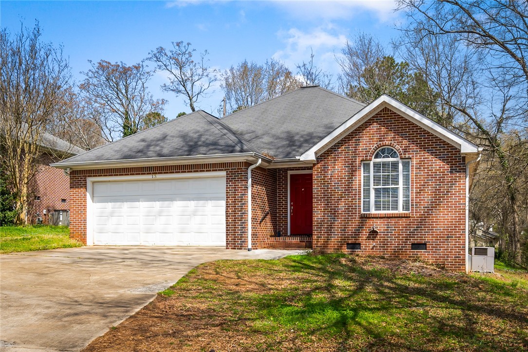 13 Woodbridge Circle Anderson, SC 29621 - Photo 3 of 25