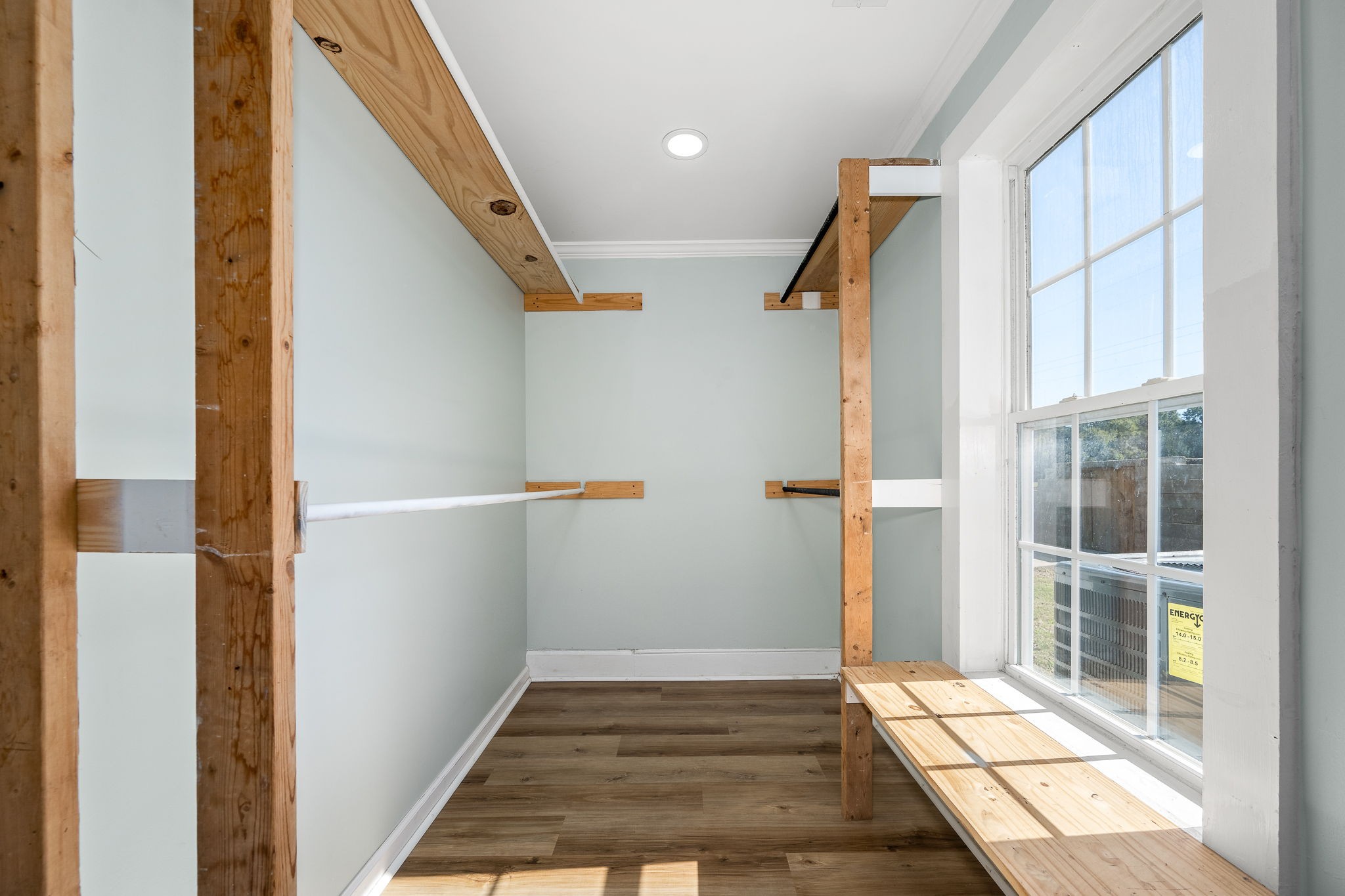 2180 Polly Adams Road Petersburg, TN 37144 - Photo 17 of 57 a view of an entryway