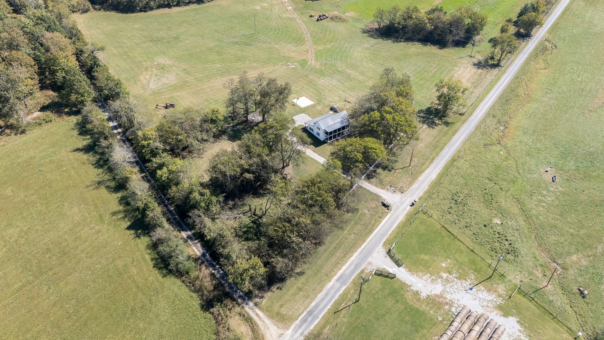 2180 Polly Adams Road Petersburg, TN 37144 - Photo 38 of 57