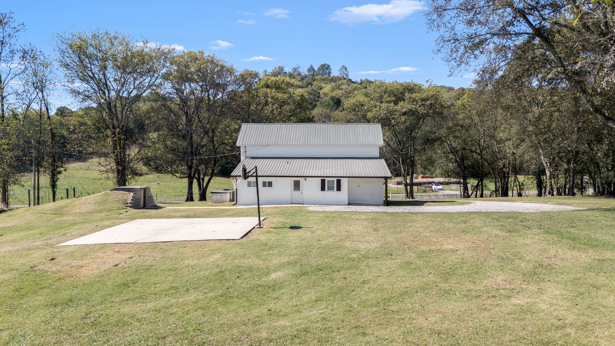 2180 Polly Adams Road Petersburg, TN 37144 - Photo 48 of 57