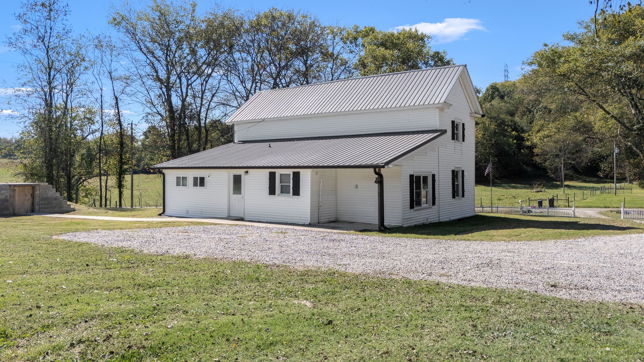2180 Polly Adams Road Petersburg, TN 37144 - Photo 51 of 57 a view of a house with a yard