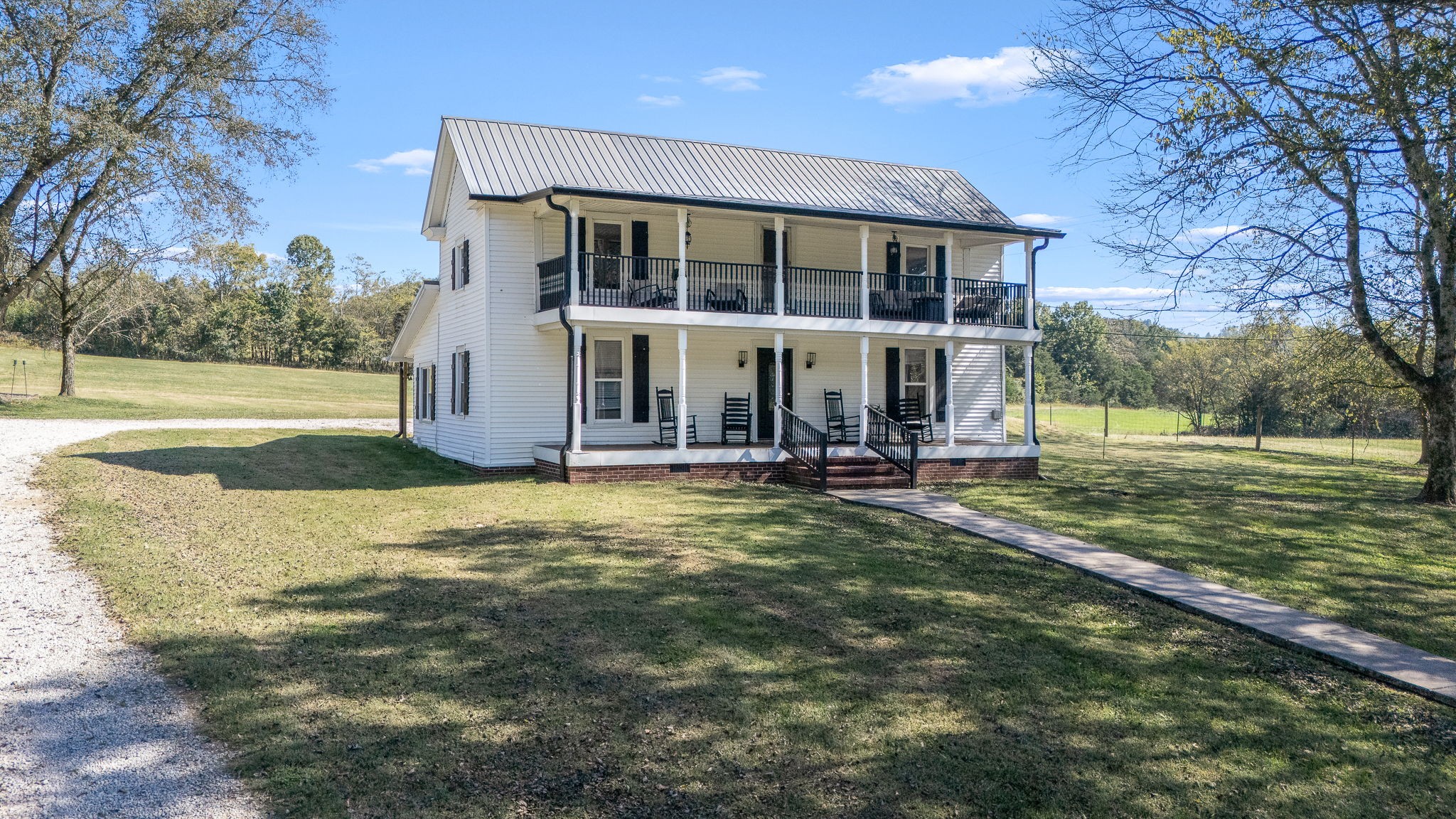 2180 Polly Adams Road Petersburg, TN 37144 - Photo 7 of 57 a view of a house with a yard