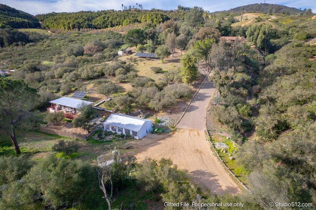 11782 Betsworth Road Valley Center, CA 92082 - Photo 37 of 76