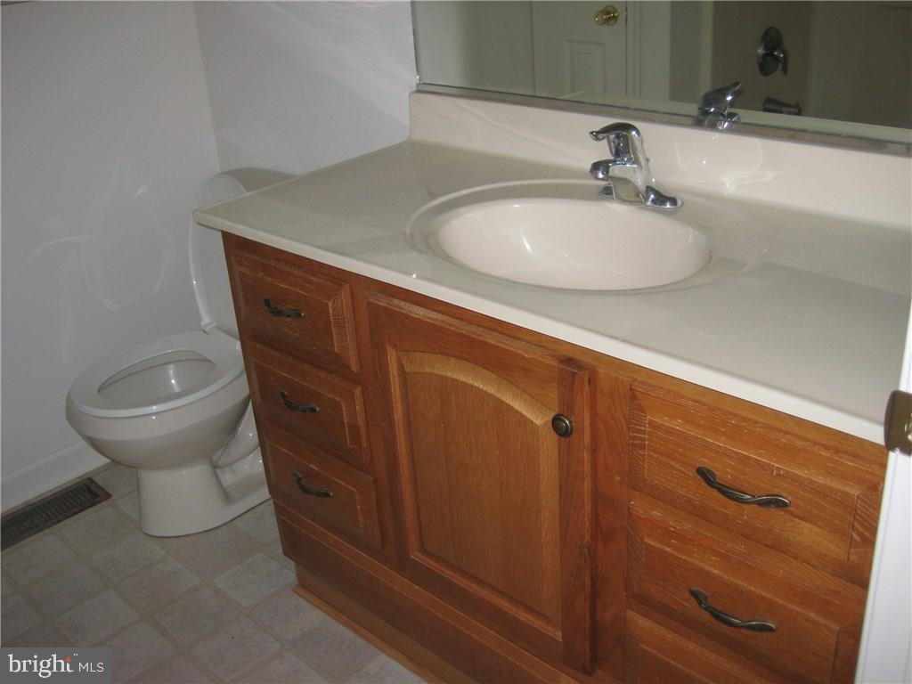 32000 Old Stage Road Laurel, DE 19956 - Photo 6 of 14 Gallery Image 6