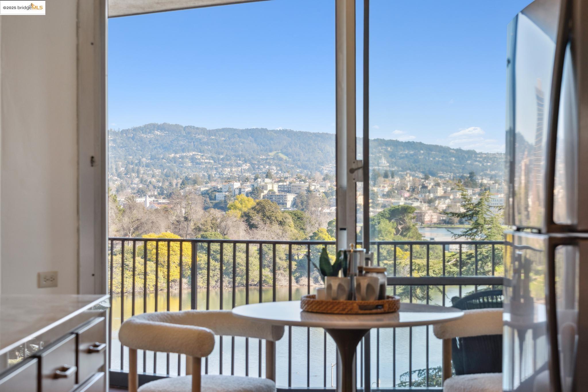 177 19th Street, Unit 5A Oakland, CA 94612 - Photo 22 of 49 a view of a city from a balcony